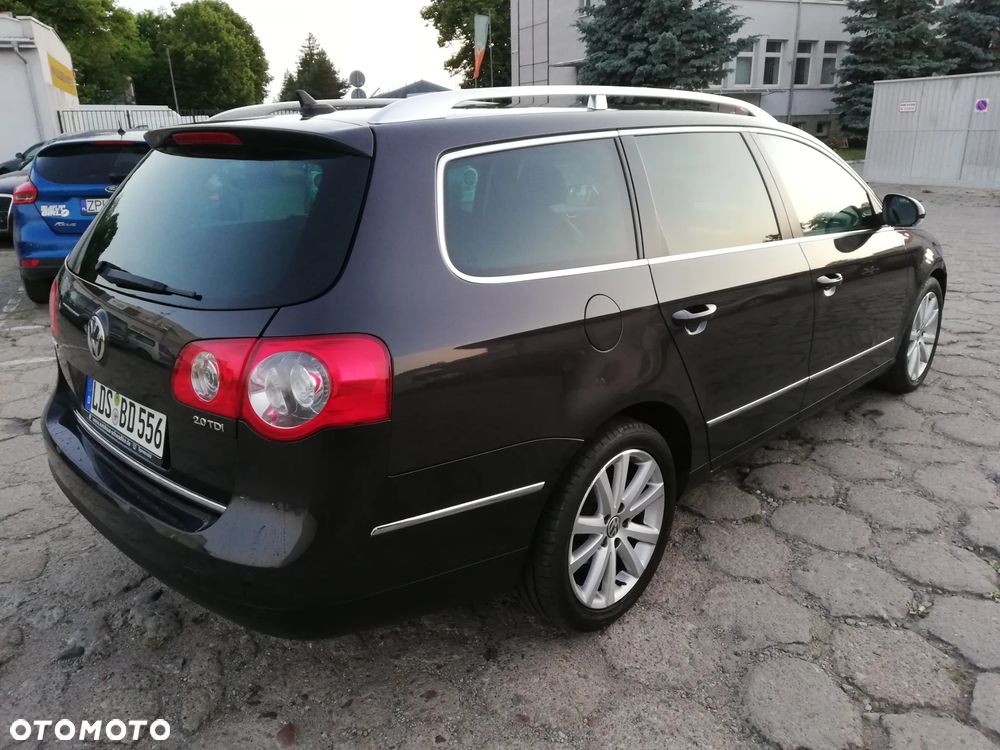 Volkswagen Passat 2.0 TDI Highline - 8