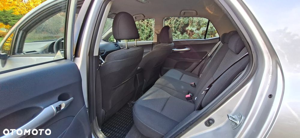Toyota Auris 1.6 Comfort - 22