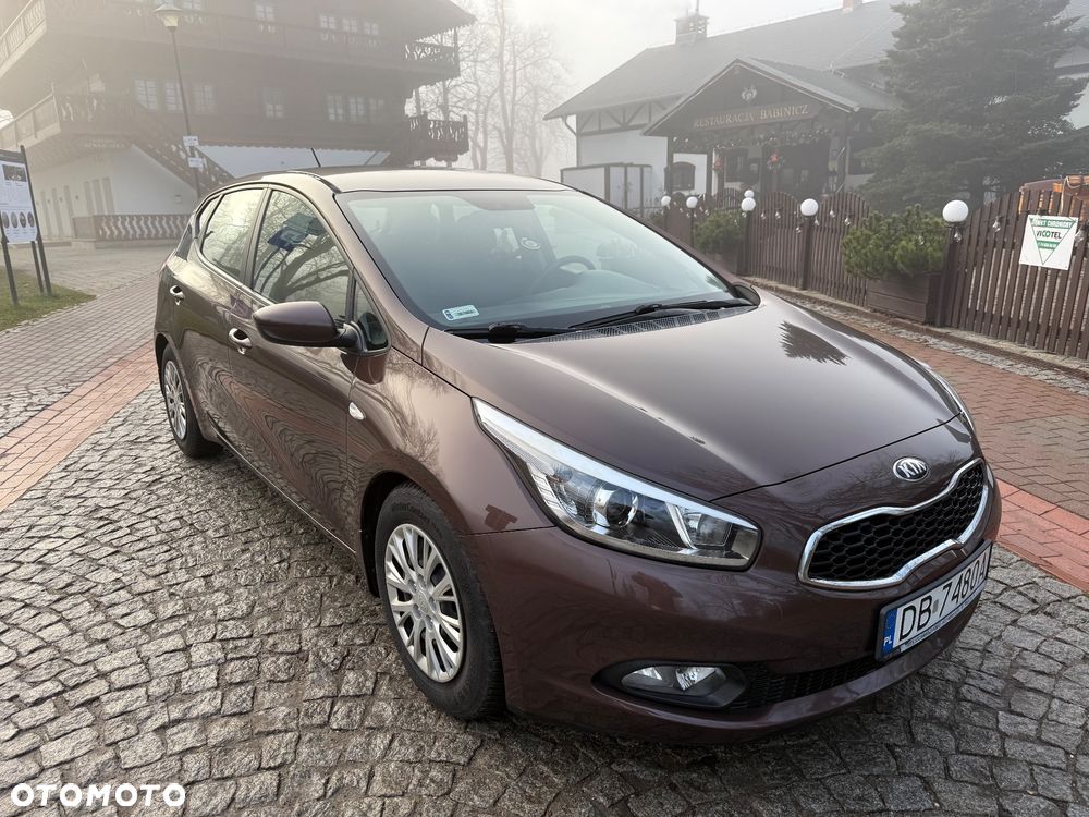 Kia Ceed 1.4 M - 24