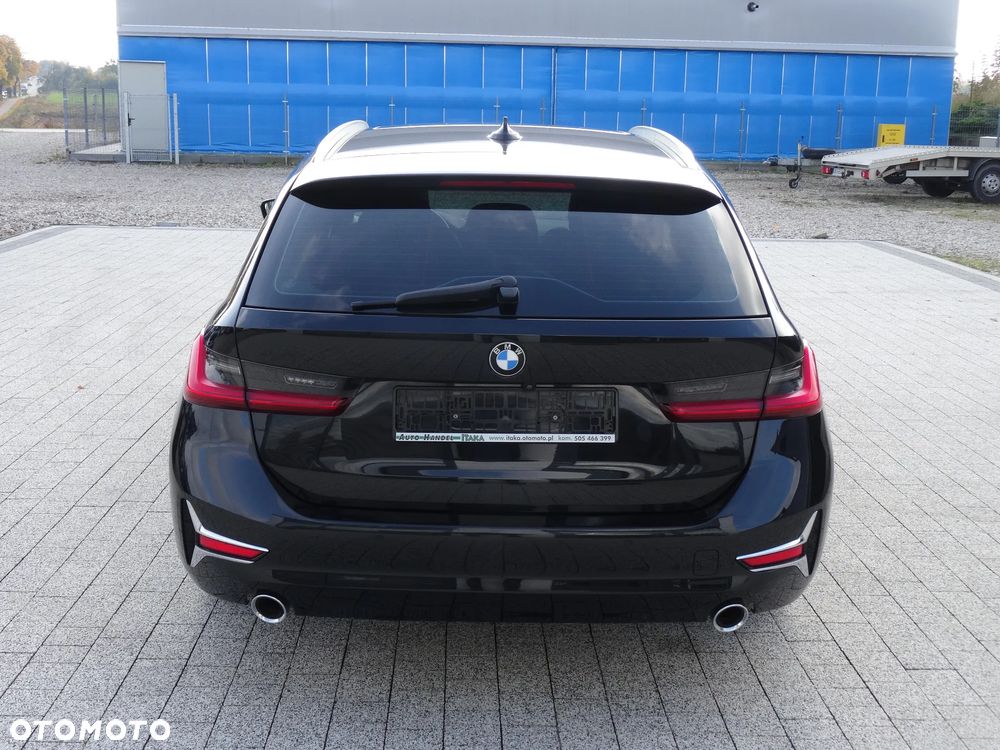 BMW Seria 3 320d M Sport Shadow sport - 8
