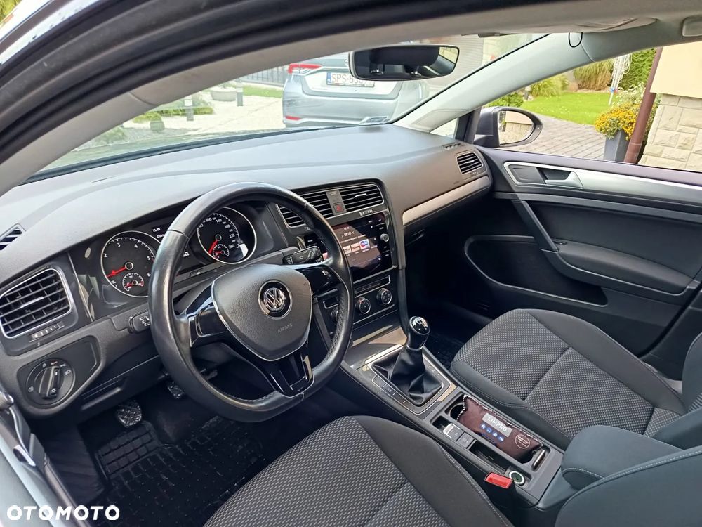 Volkswagen Golf ver-vii-1-6-tdi-bmt-comfortline - 6