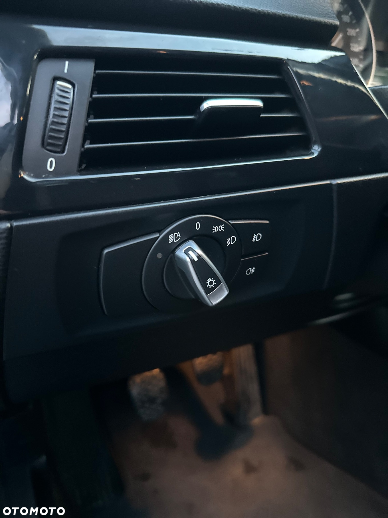 BMW Seria 3 325d DPF Touring - 14