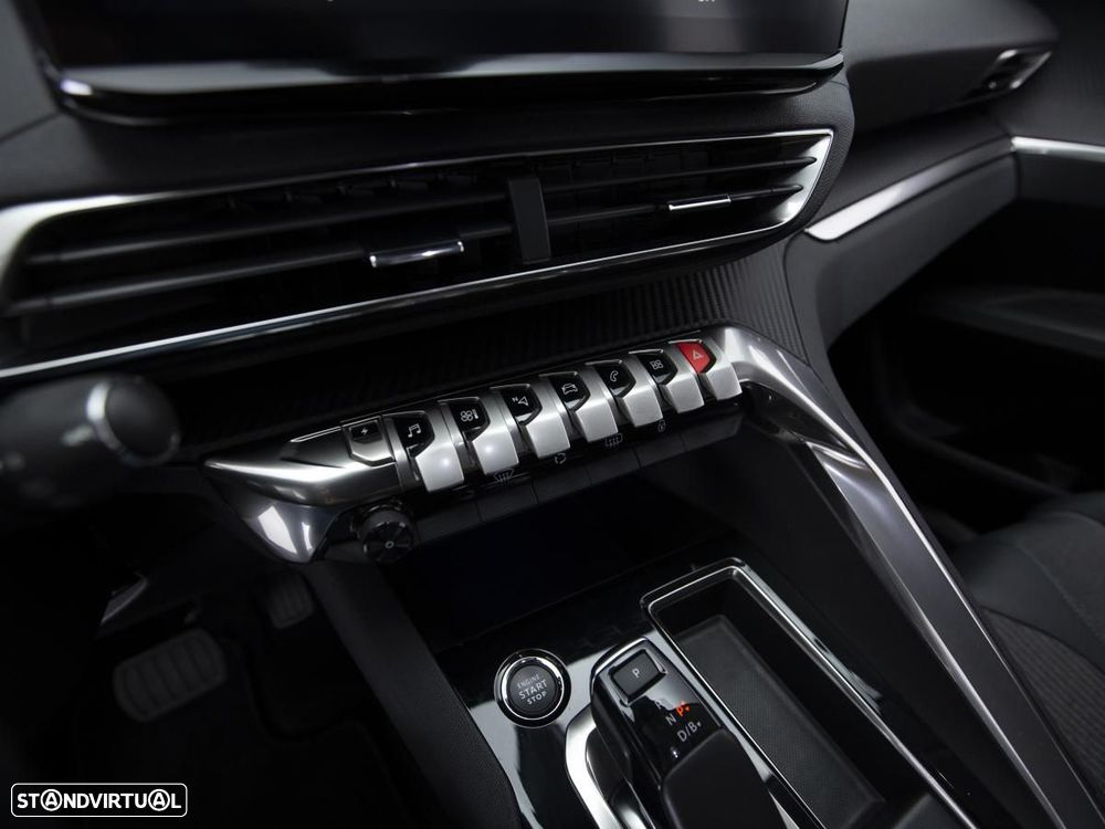 Peugeot 3008 1.6 Hybrid Allure e-EAT8 - 18