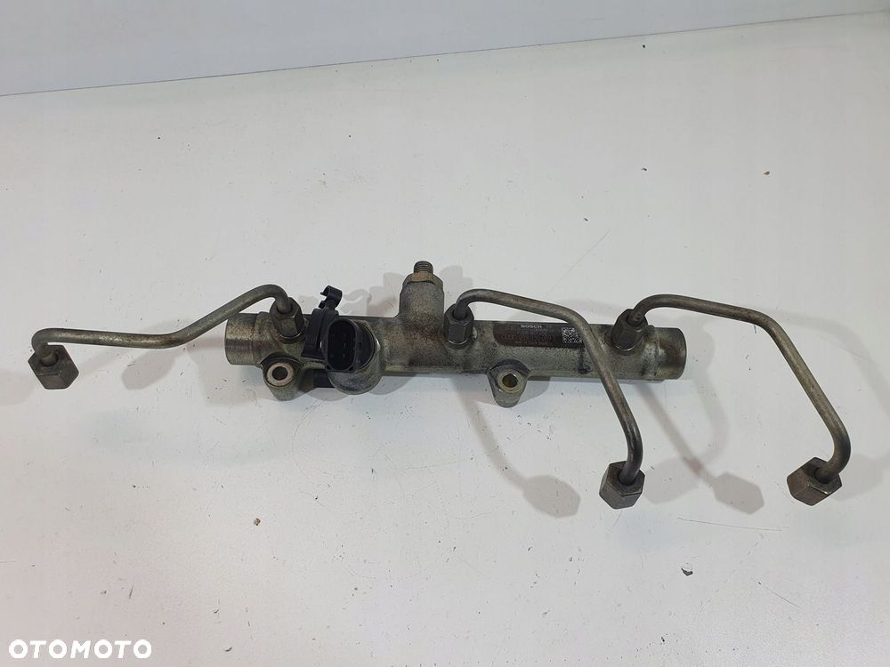 VW AUDI A6 A4 2.7 3.0TDI LISTWA WTRYSKOWACZUJNIK 059130089D - 4