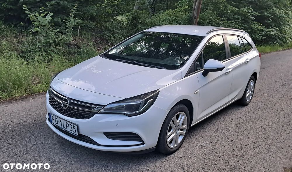 Opel Astra 1.6 D (CDTI) Edition - 1