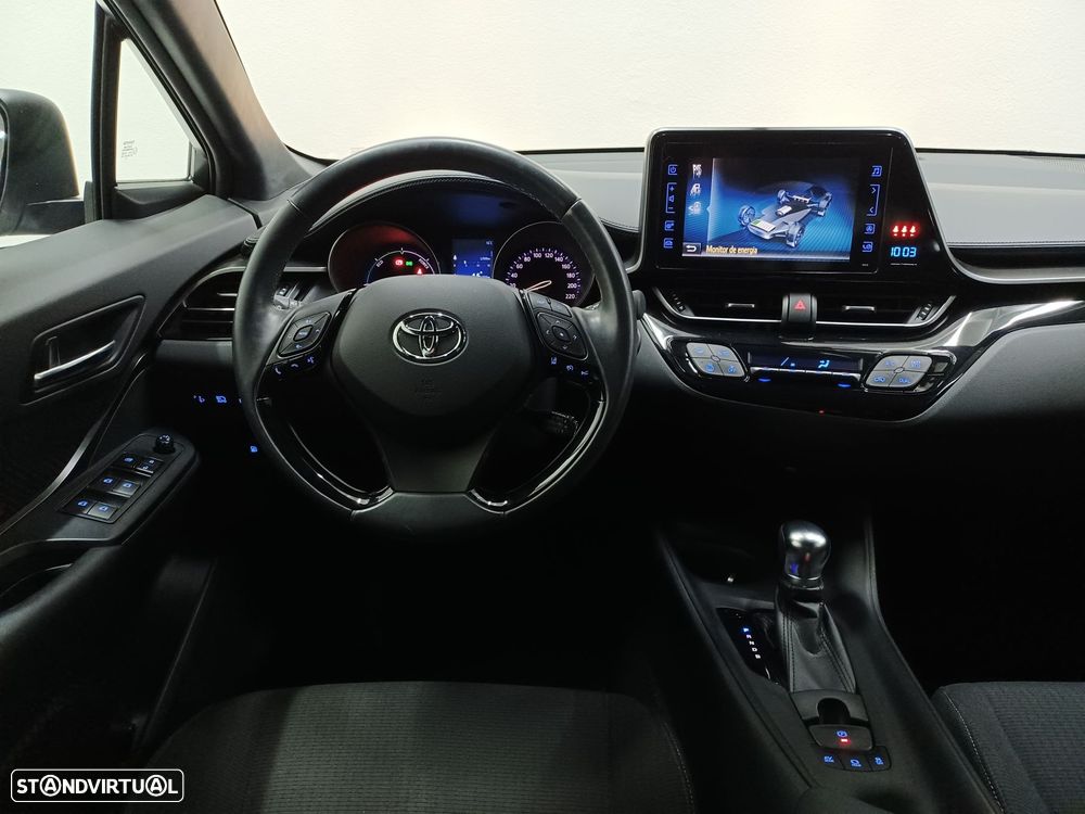 Toyota C-HR - 14