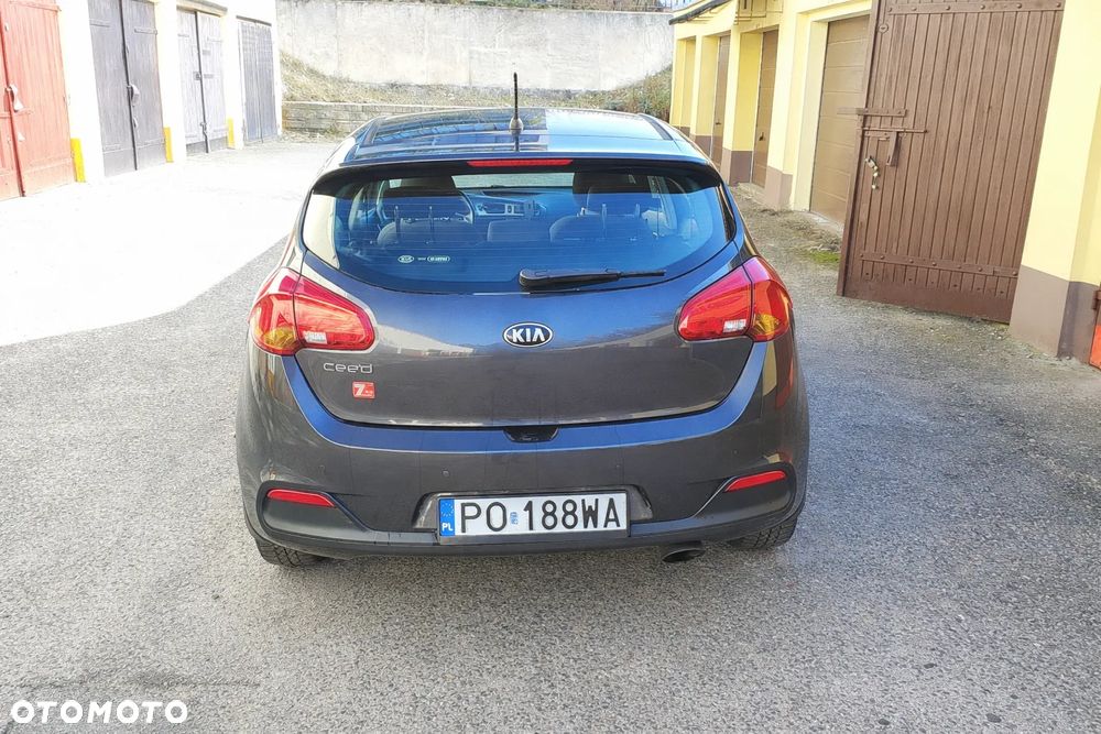Kia Ceed 1.6 GDI L - 6