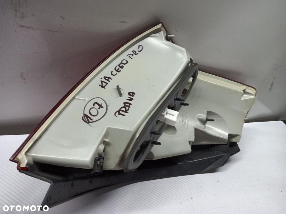 LAMPA TYŁ TYLNA PRAWA KIA CEED PRO 00973502 - 6