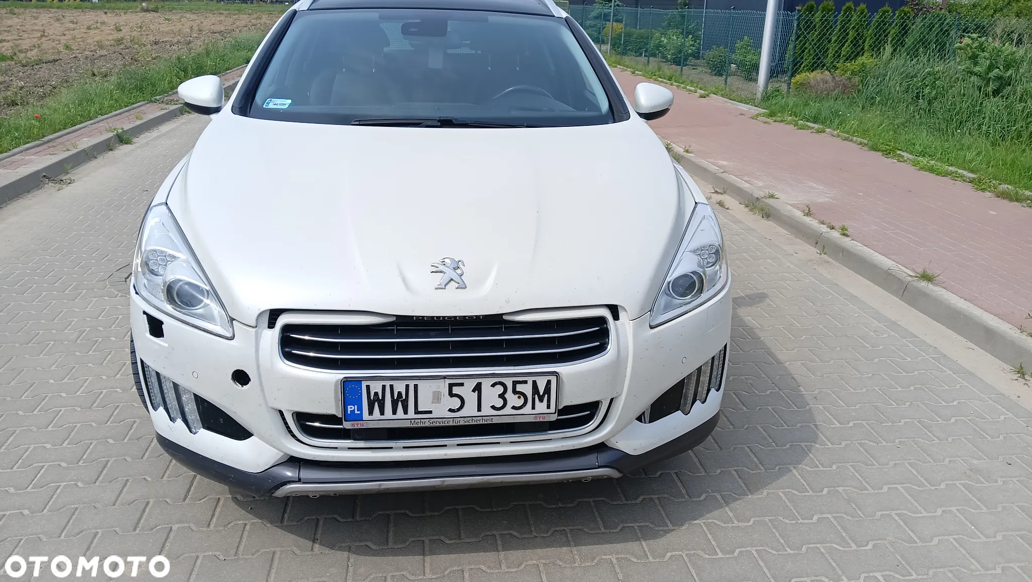 Peugeot 508 RXH 2.0 HDi HYbrid4 - 5