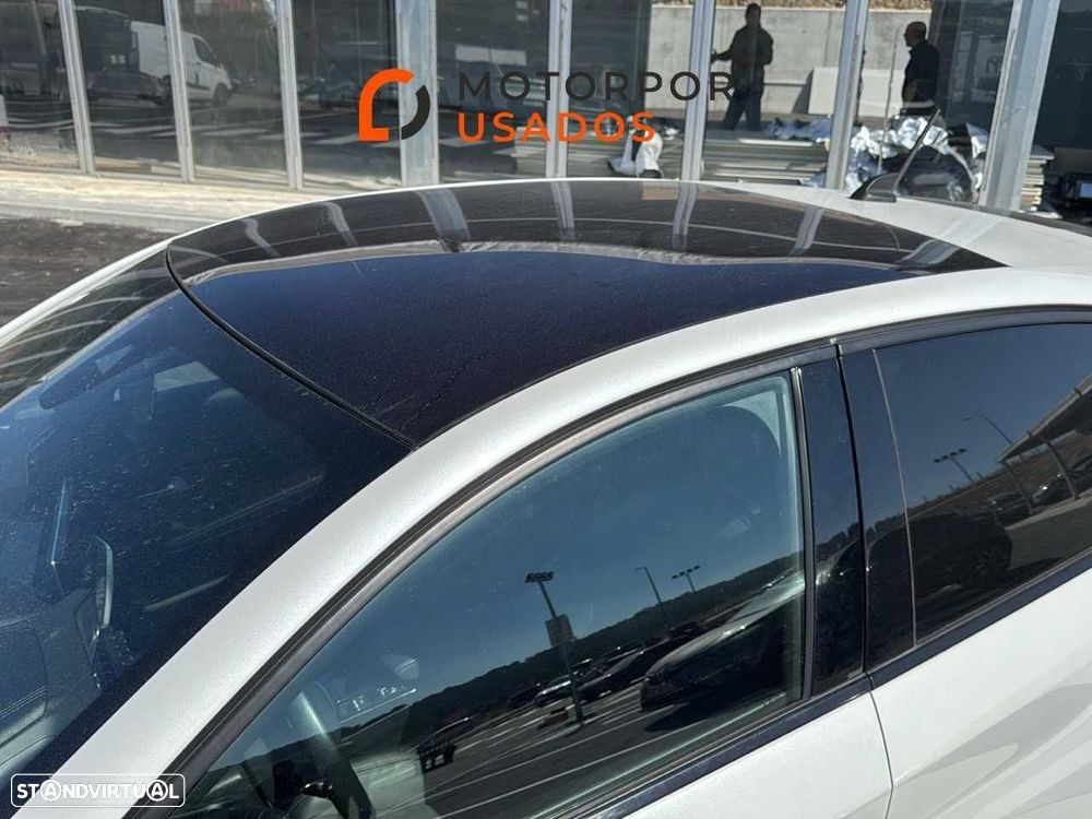Peugeot 208 - 15