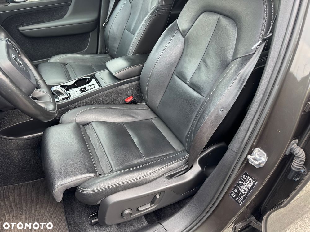 Volvo XC 40 T4 AWD Inscription - 18