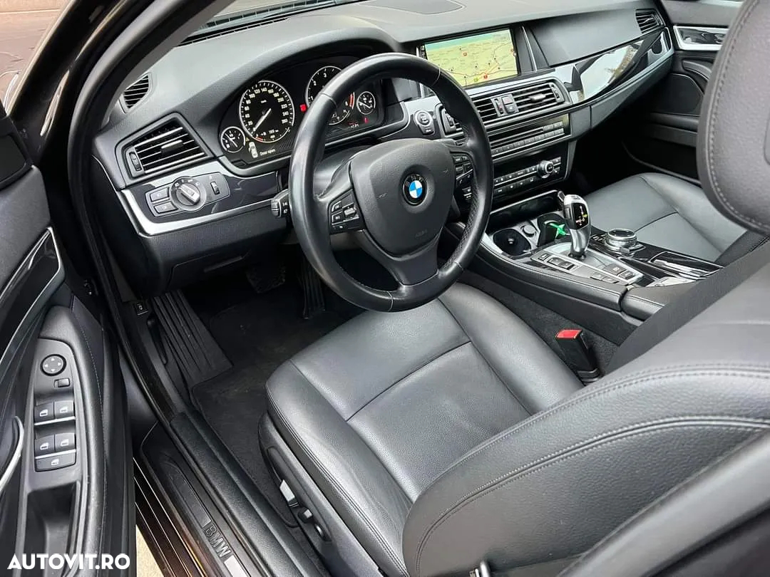 BMW Seria 5 520d xDrive AT - 7
