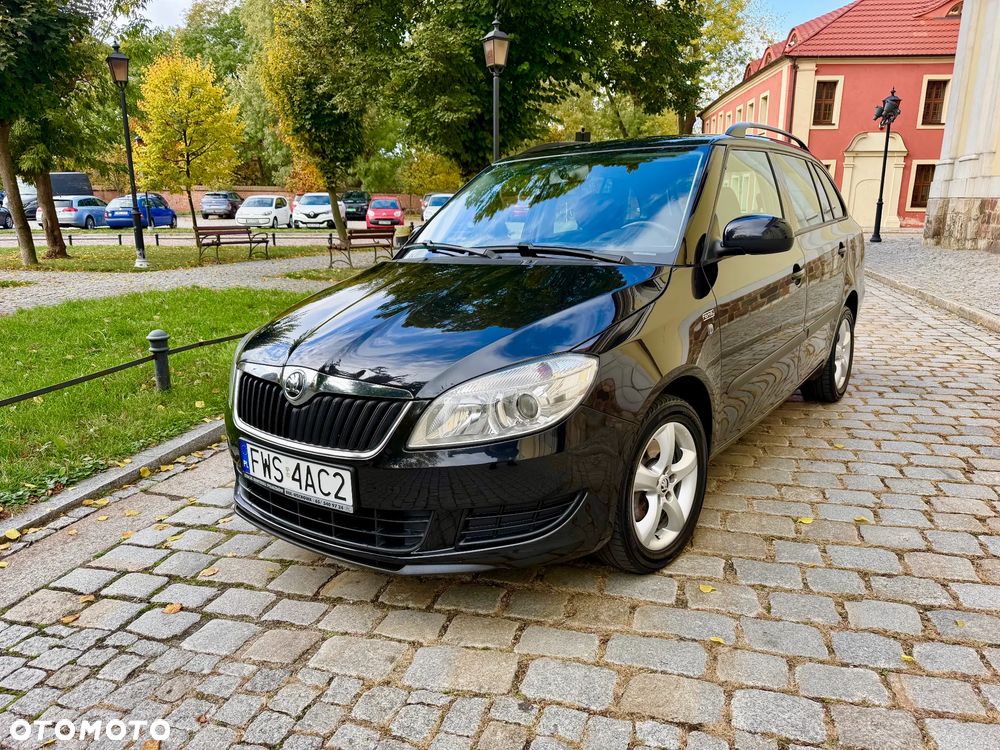 Skoda Fabia 1.2 TSI Family - 1