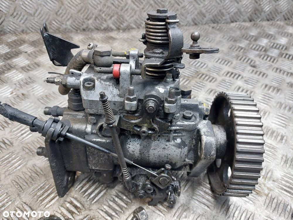 POMPA WTRYSKOWA WTRYSKIWACZE TRANSPORTER T4 1.9 D 028130107 068130202G - 5
