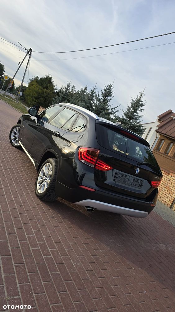 BMW X1 xDrive18d - 14