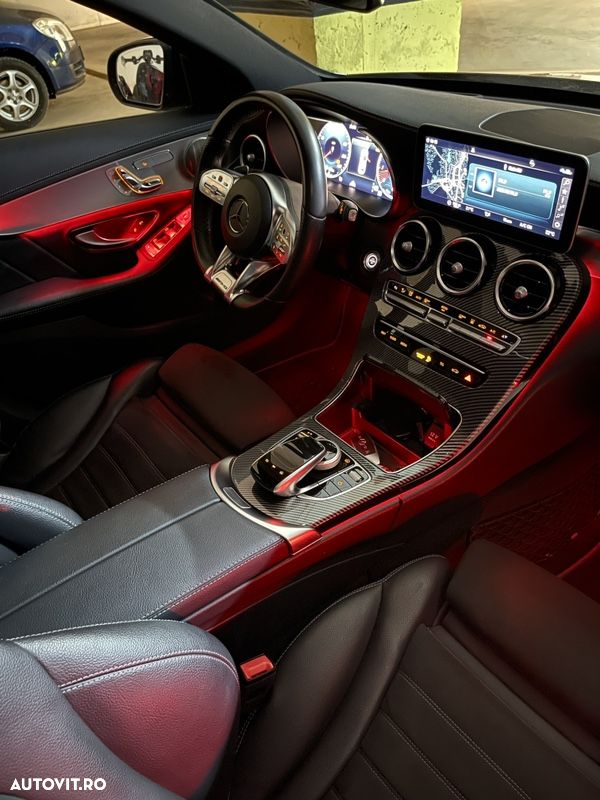 Mercedes-Benz C 300 9G-TRONIC AMG Line - 13