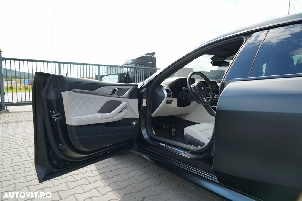BMW M8 AT - 17