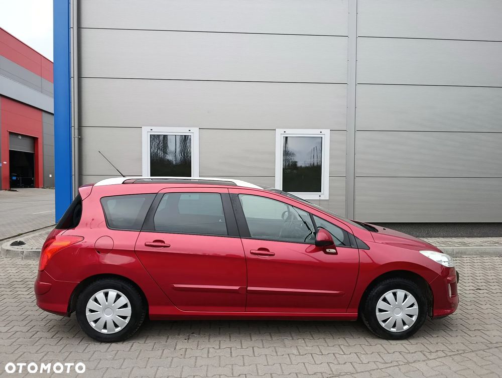Peugeot 308 120 VTi Family - 23
