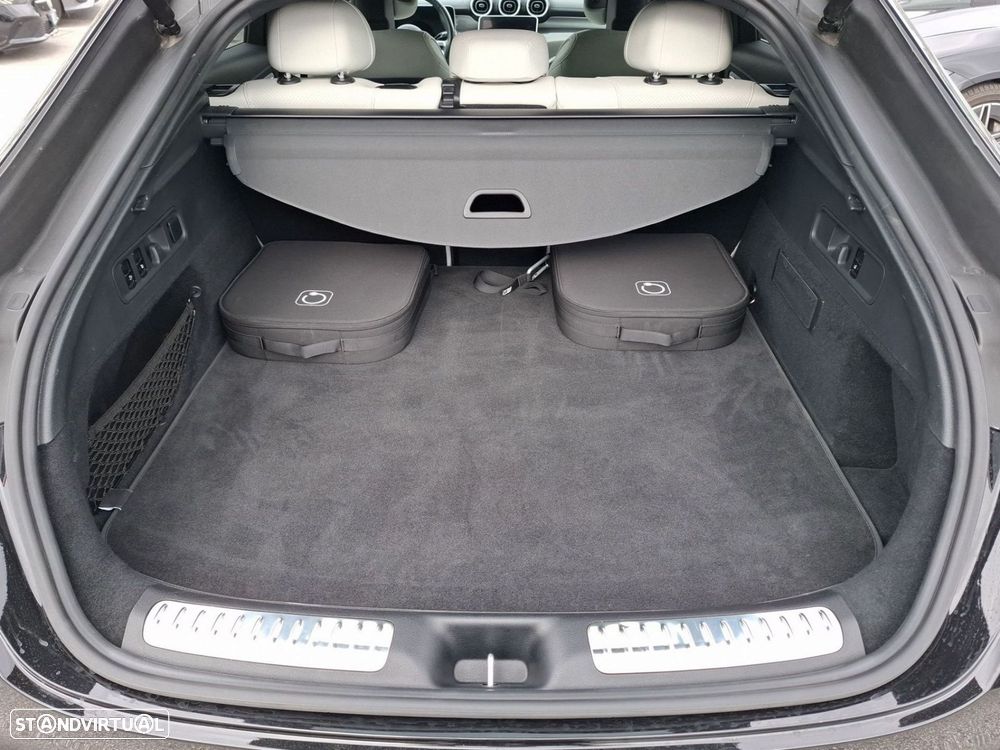 Mercedes-Benz GLC 300 de Coupe 4Matic - 28