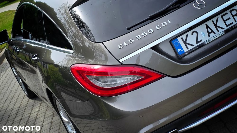 Mercedes-Benz CLS 350 CDI 4-Matic BlueEff - 11