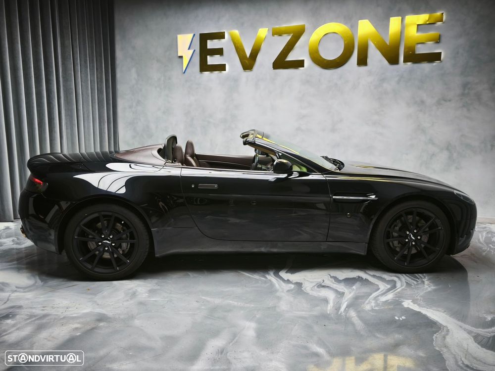 Aston Martin Vantage Roadster Sportshift - 10