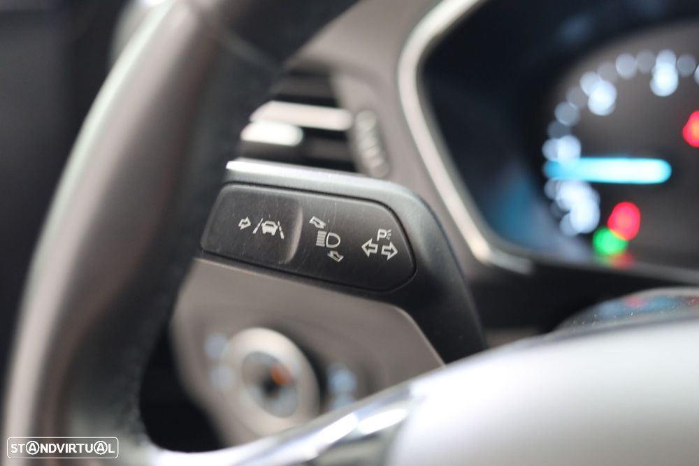 Ford Focus SW 1.5 TDCi EcoBlue Active Aut. - 19