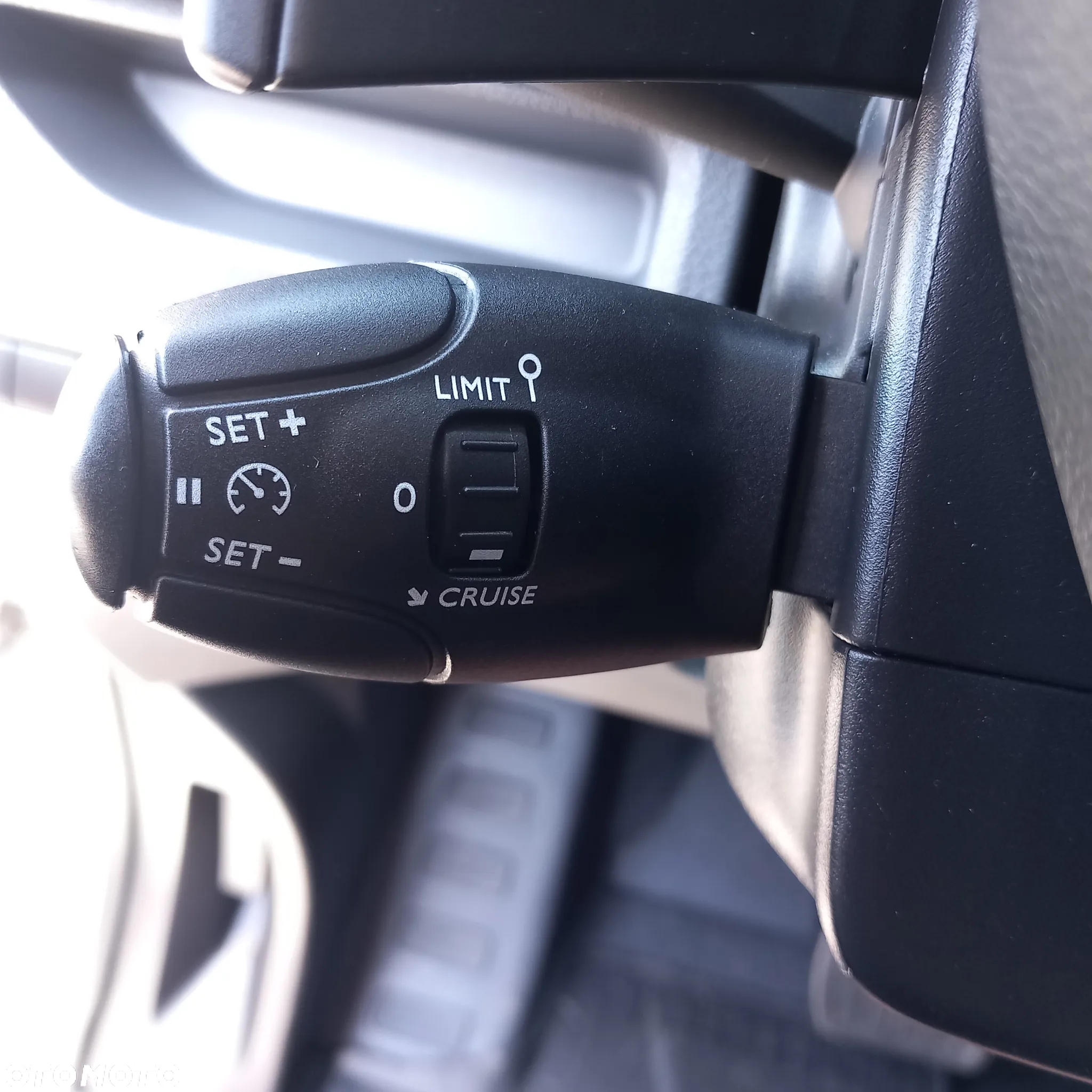 Toyota ProAce Kombi 2.0 D-4D Medium 2,8t - 38