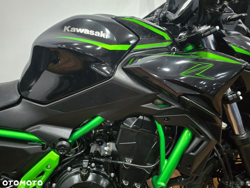 Kawasaki Z 650 - 24