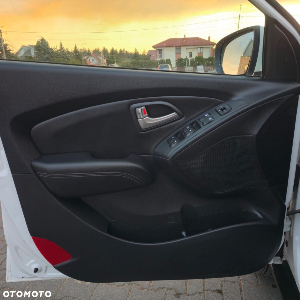 Hyundai ix35 1.6 2WD blue Style - 29