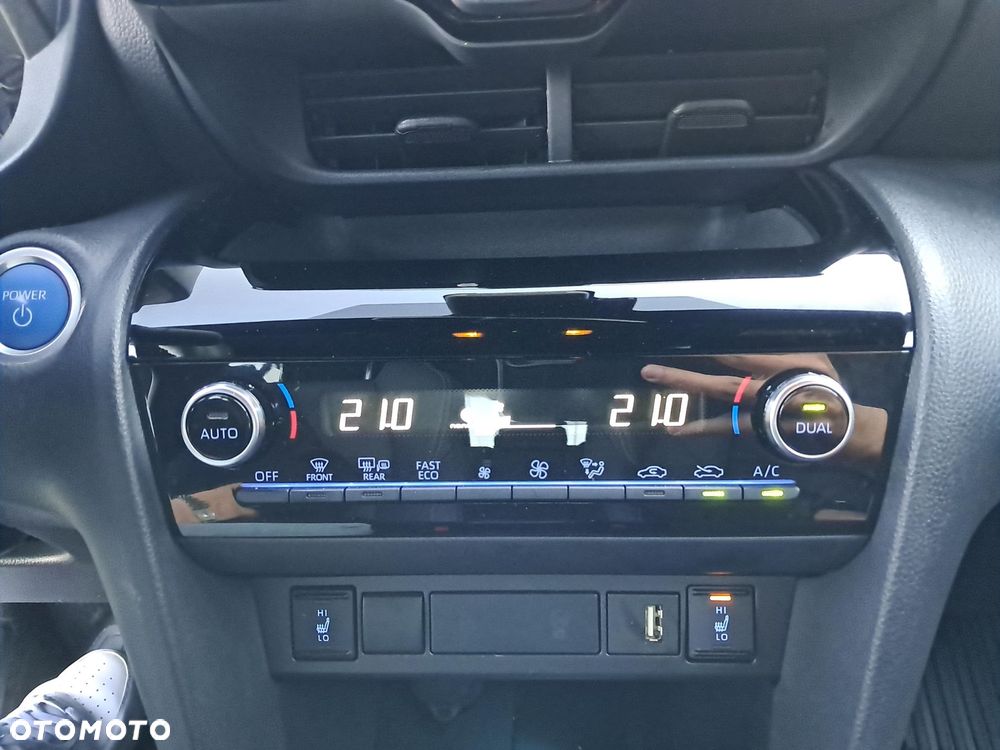 Toyota Yaris Cross Hybrid 1.5 Adventure - 24