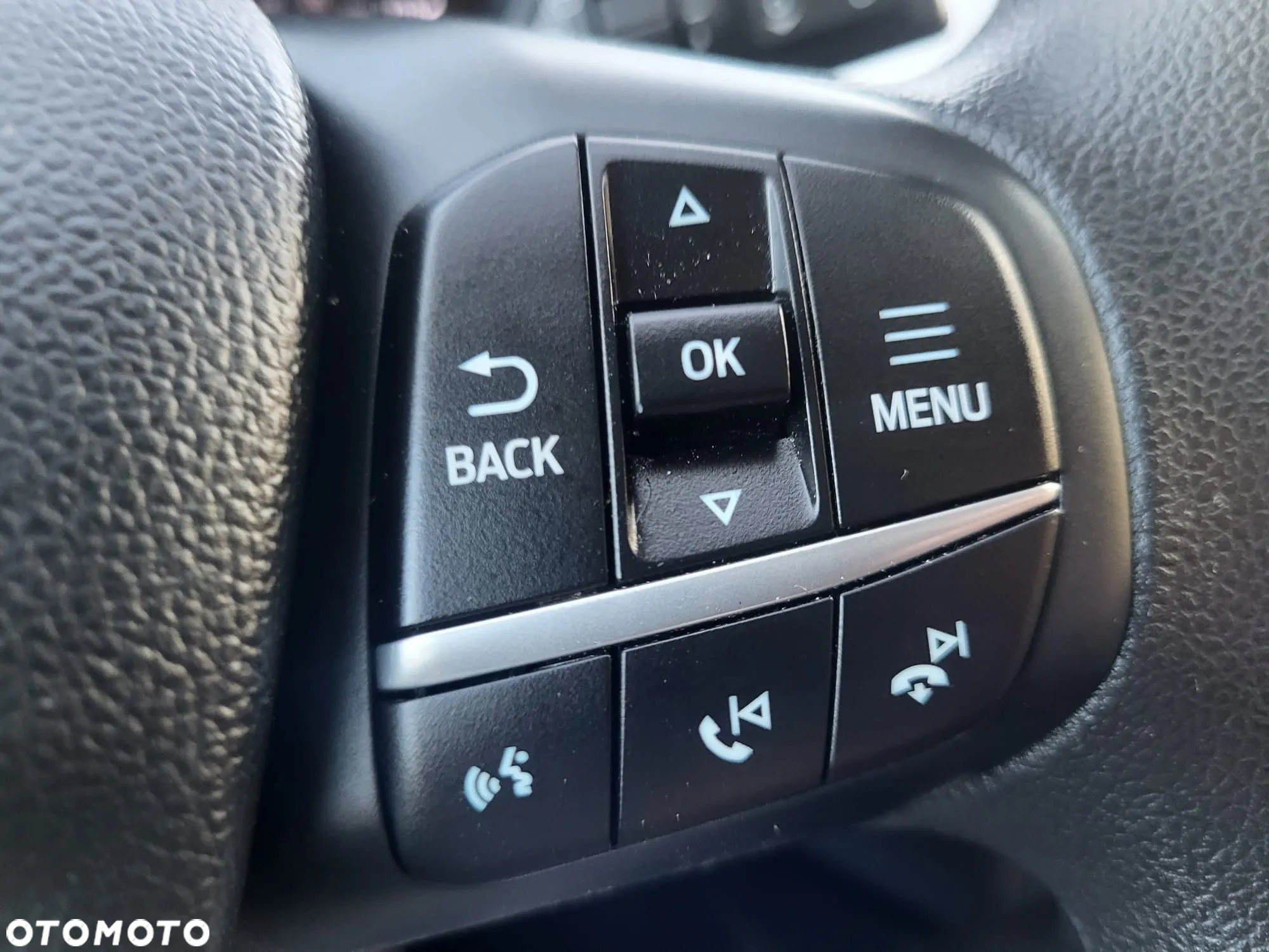 Ford Kuga - 22