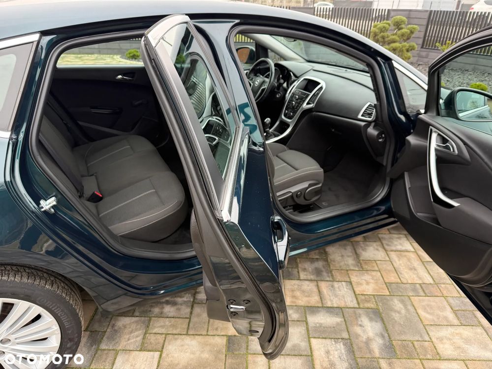 Opel Astra 1.4 Turbo Innovation - 22