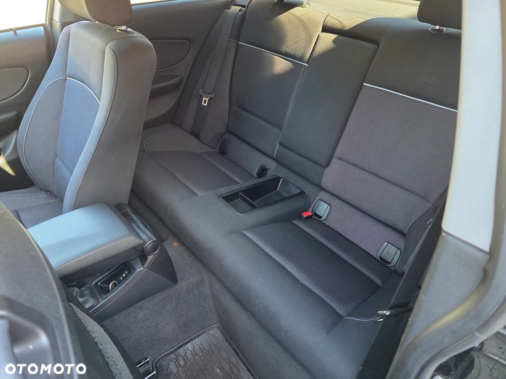 BMW Seria 1 120d - 9