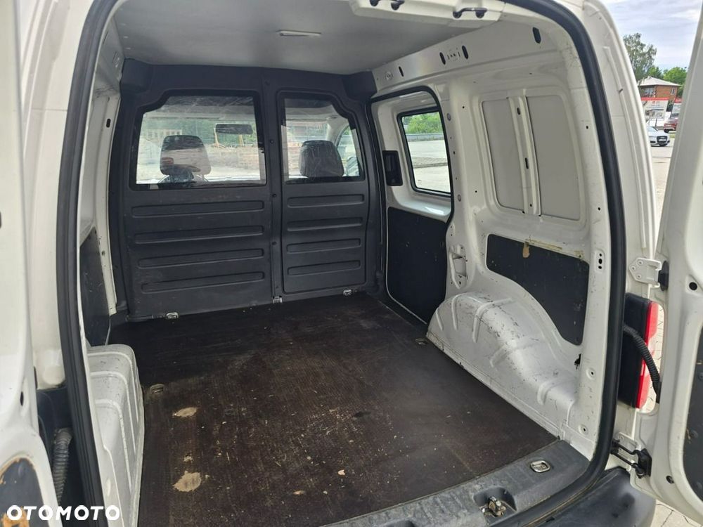 Volkswagen Caddy - 29