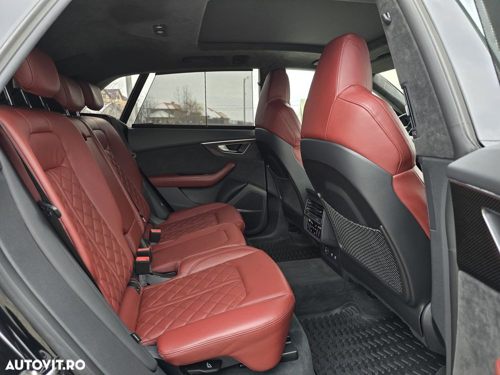 Audi SQ8 - 13