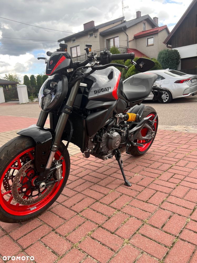 Ducati Monster - 8