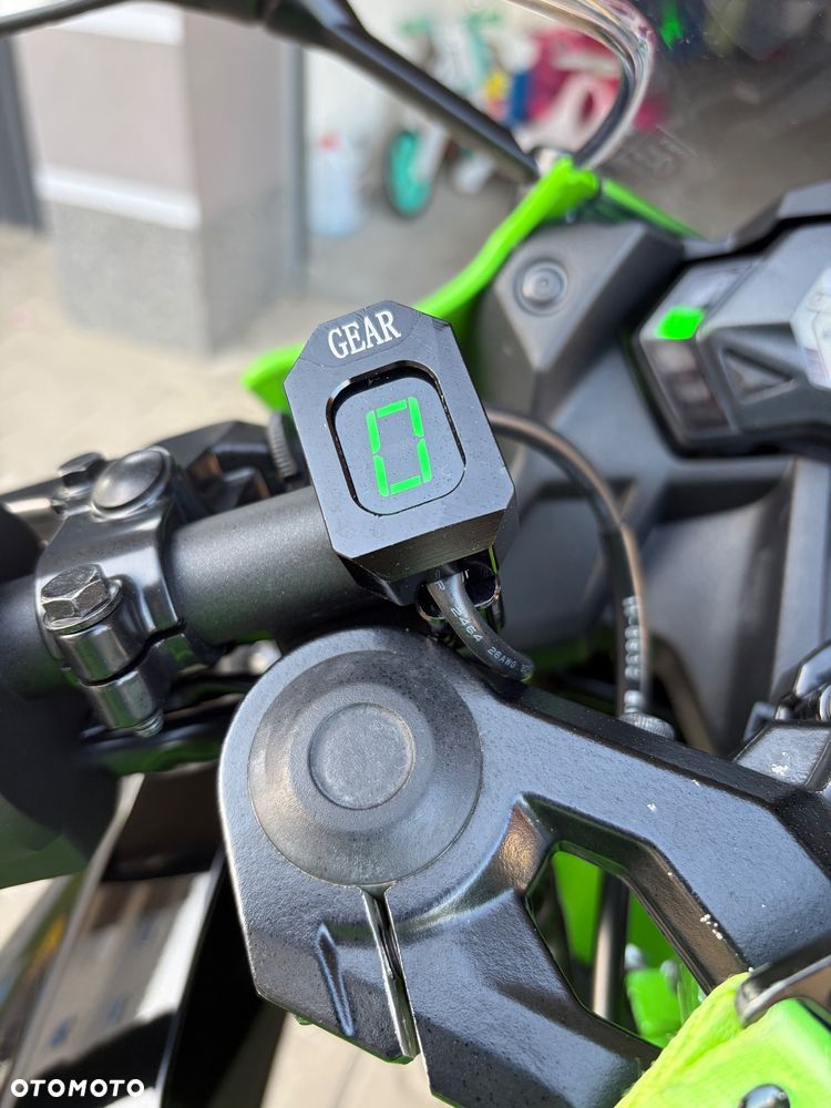 Kawasaki Ninja - 8