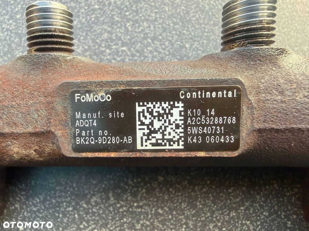 LISTWA WTRYSKOWA 2.2 TDCI BK2Q9D280AB FORD - 3