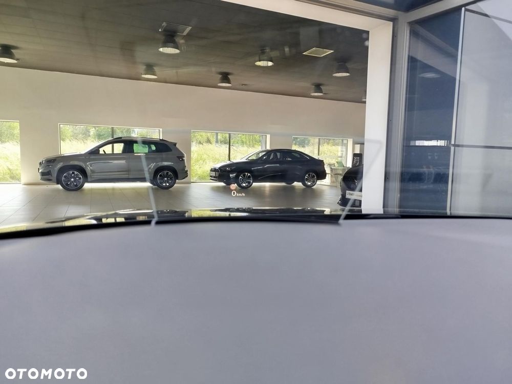 Volkswagen Tiguan 2.0 TDI SCR 4Mot R-Line DSG - 24