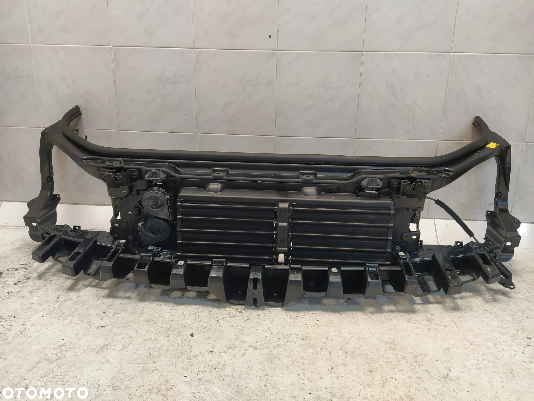 RANGE ROVER SPORT L494 PAS PRZEDNI WZMOCNIENIE ZAMKI LINKA MASKI CZUJNIKI ZDERZENIOWE TRĄBKA KLAKSON ROLETA ŻALUZJA KIEROWNICA POWIETRZA MOCOWANIE KOMPLET ORYGINAŁ - 2