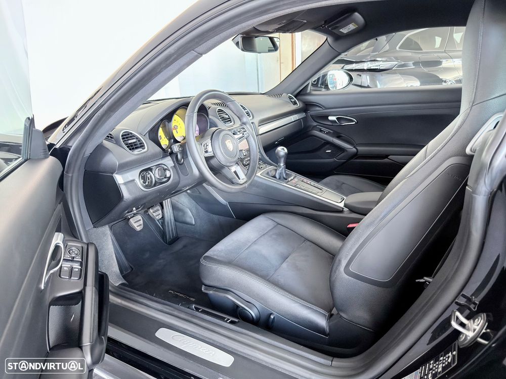 Porsche 718 Cayman 2.0 T - 14