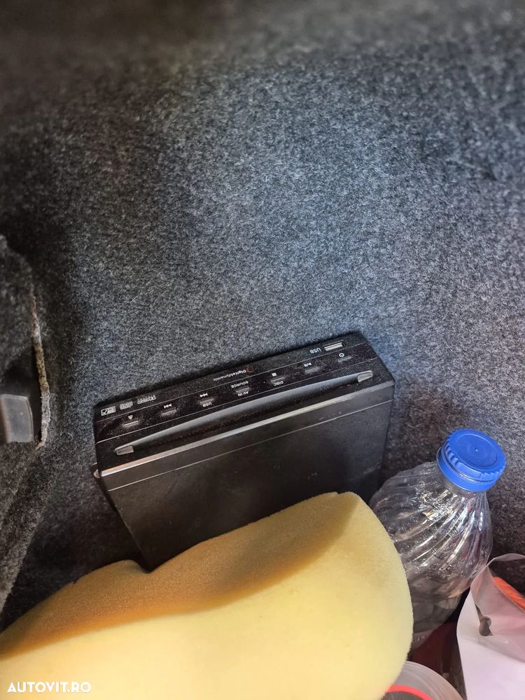 Toyota Avensis 2.0 Sedan Executive - 18