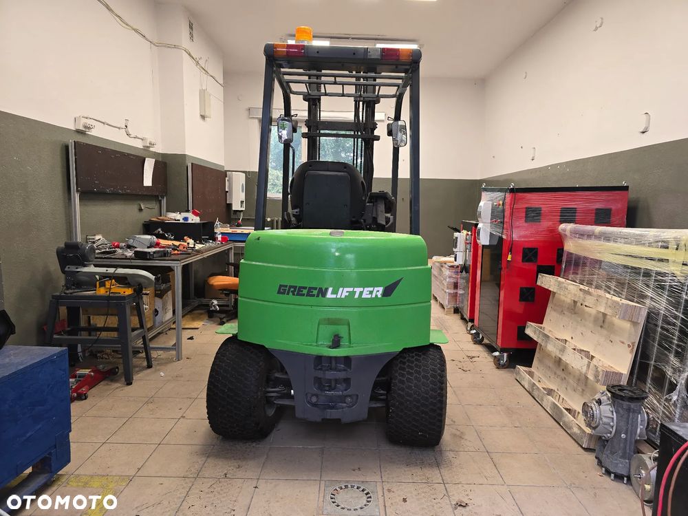 Toyota GREENLIFTER - 4