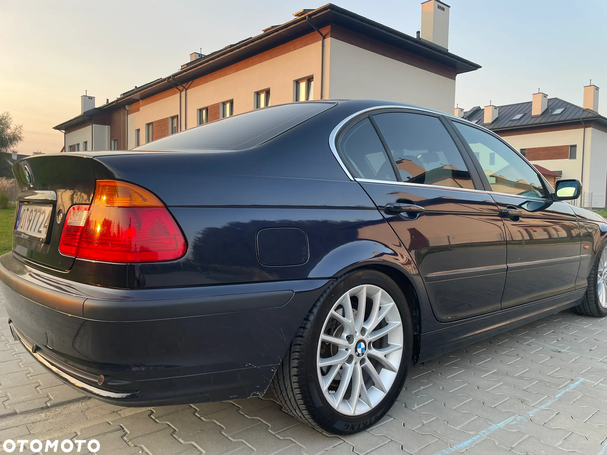 BMW Seria 3 320i - 34