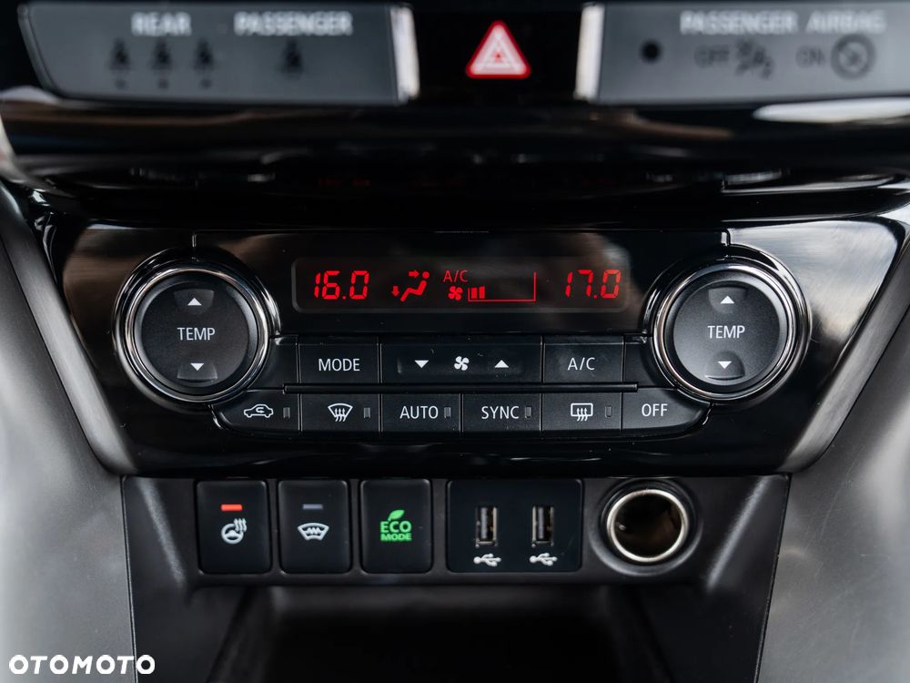 Mitsubishi Eclipse Cross 1.5 T Intense Plus CVT 4WD - 33