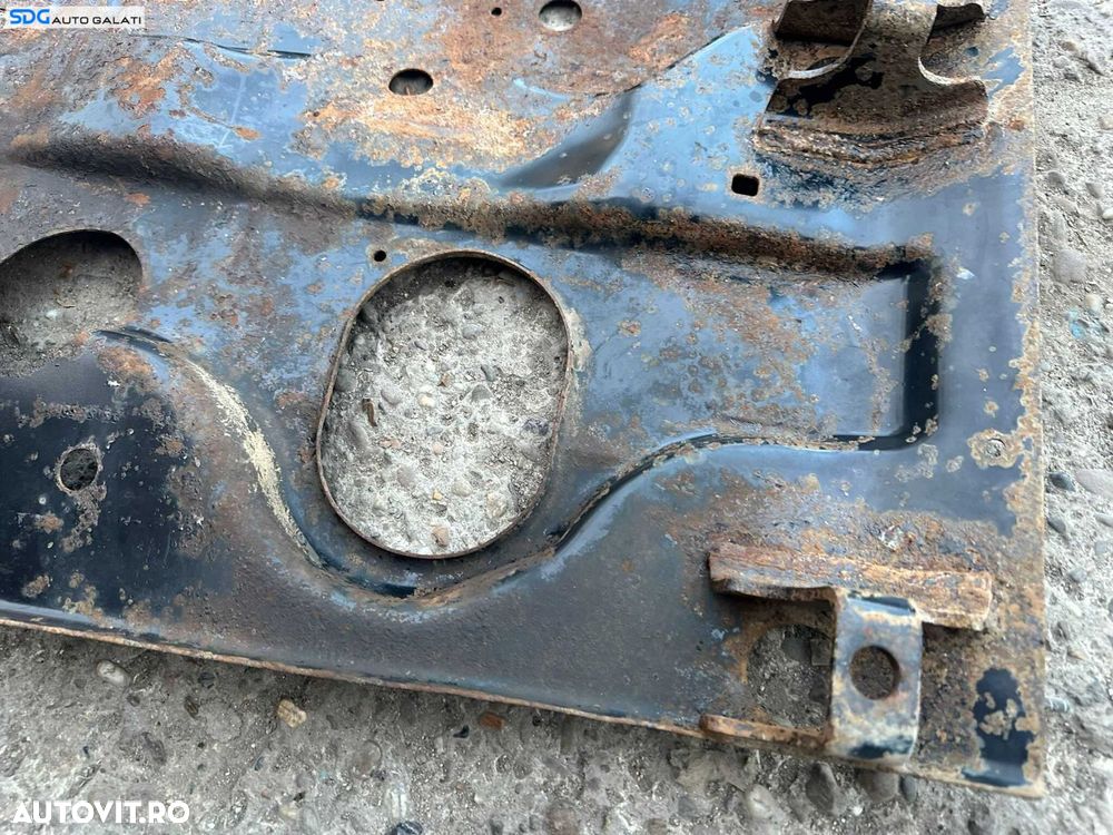 Scut Motor Metalic Dodge Nitro 2007 - 2012 [X4062] - 2