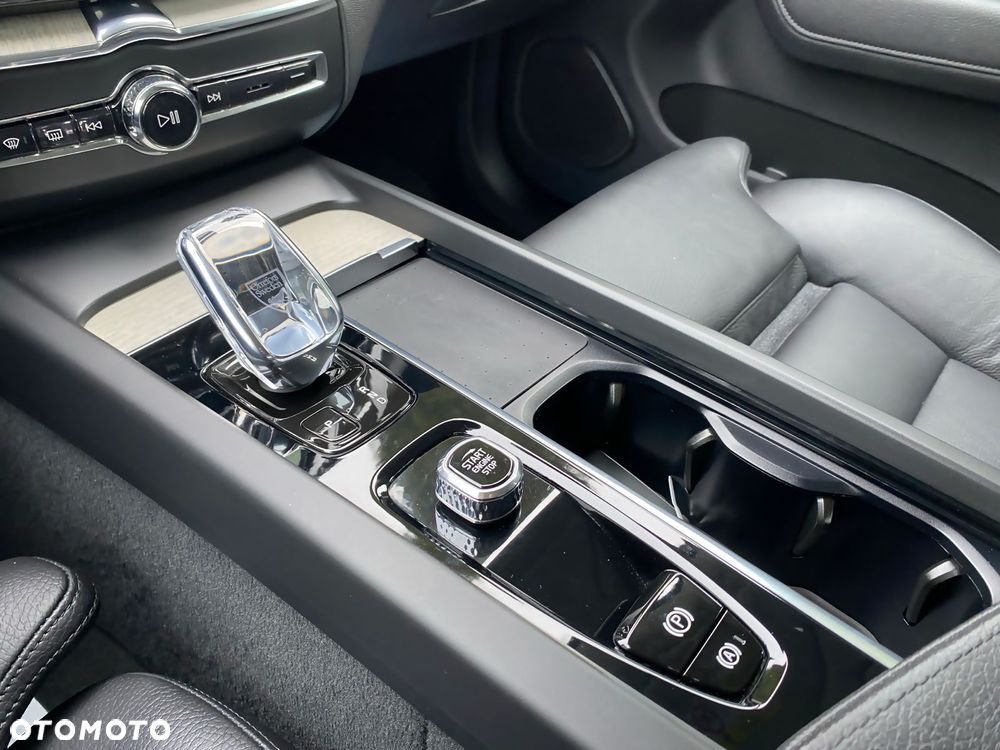 Volvo XC 60 B4 D Geartronic Inscription - 27