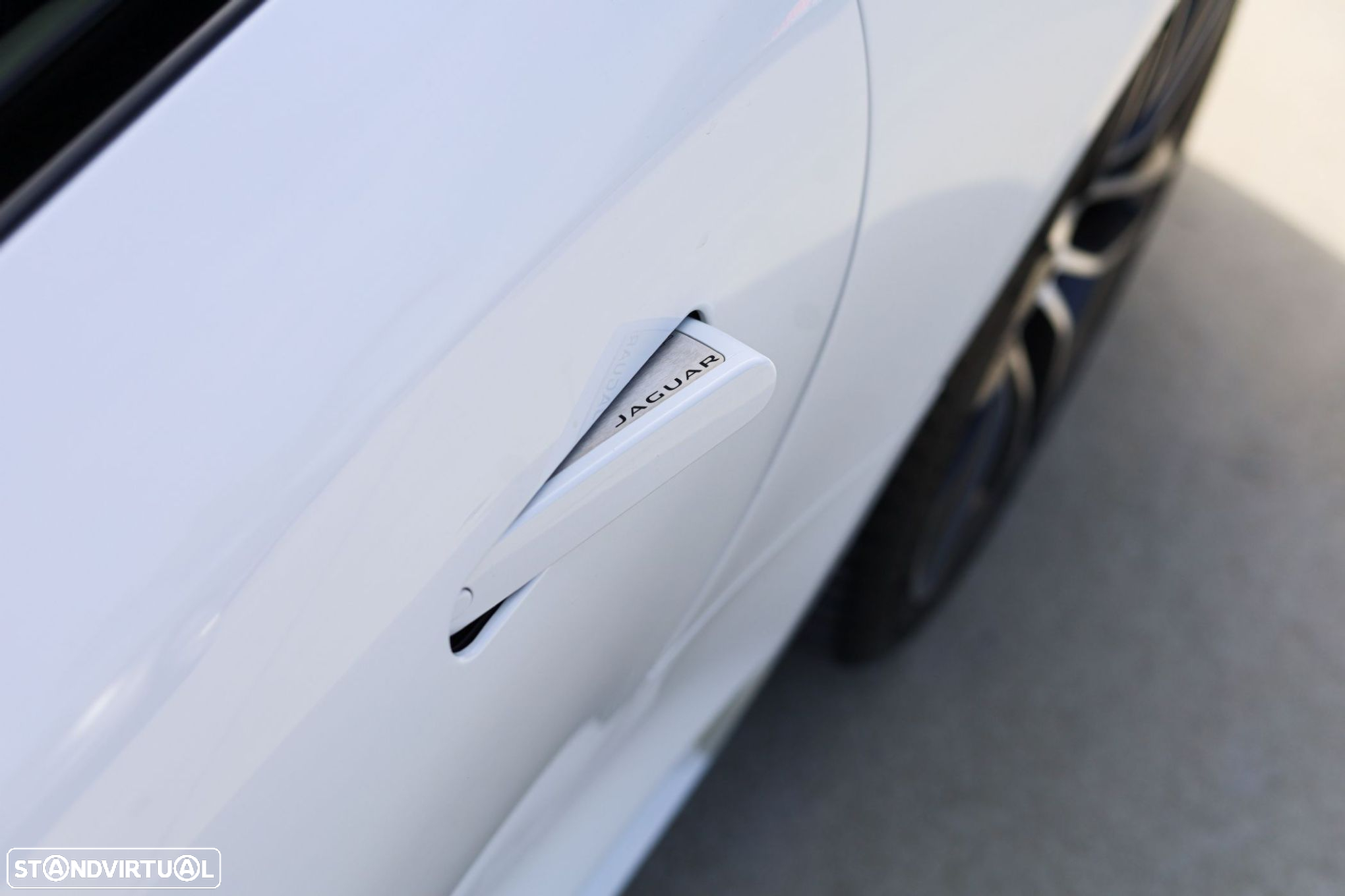 Jaguar F-Type 2.0 i4 R-Dynamic - 48