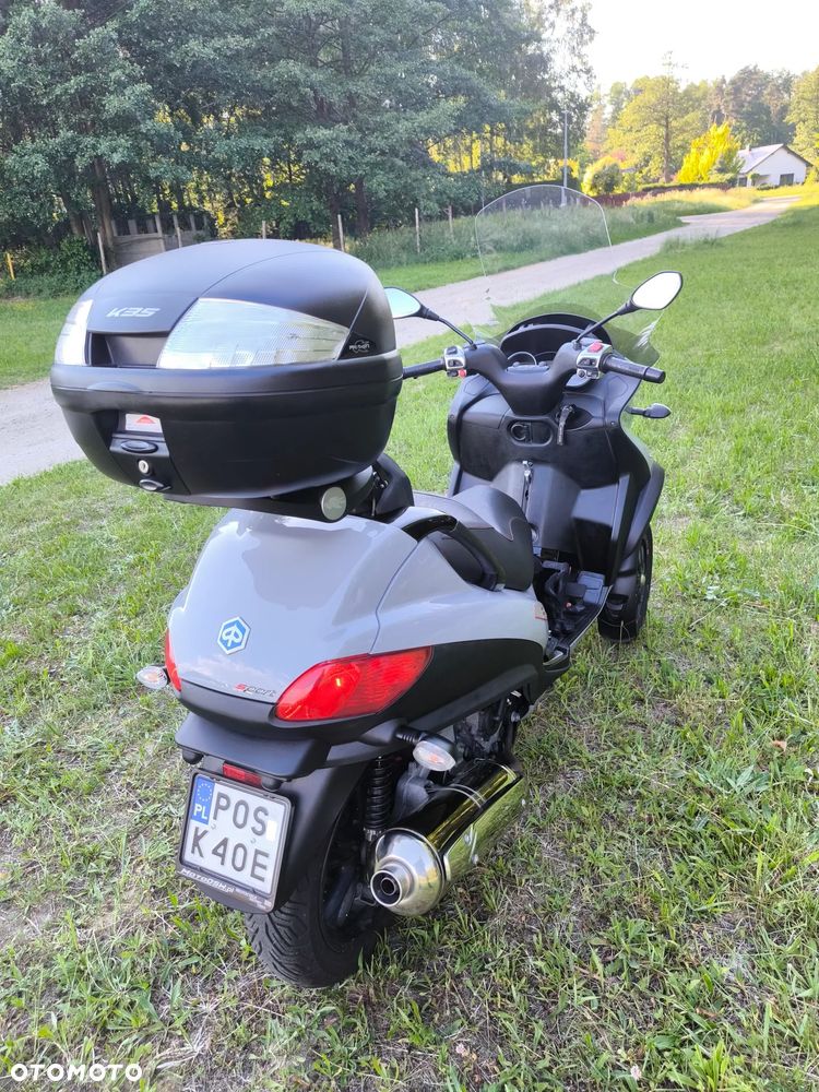 Piaggio MP-3 - 13