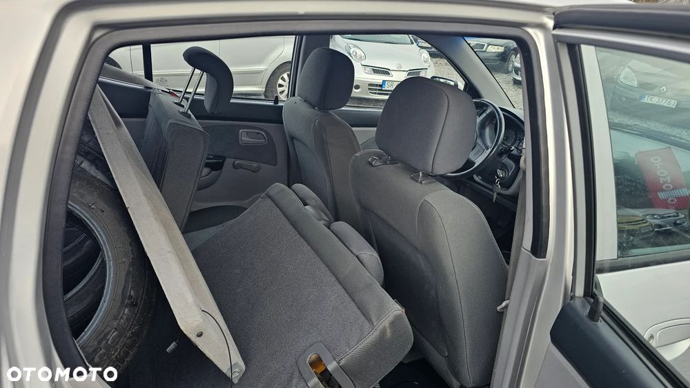 Kia Picanto 1.1 - 18